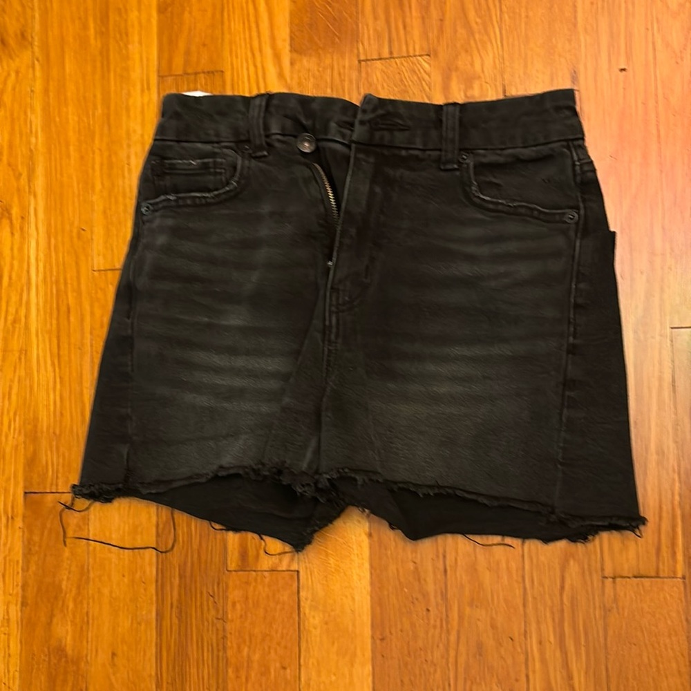Black AE high rise jean shorts